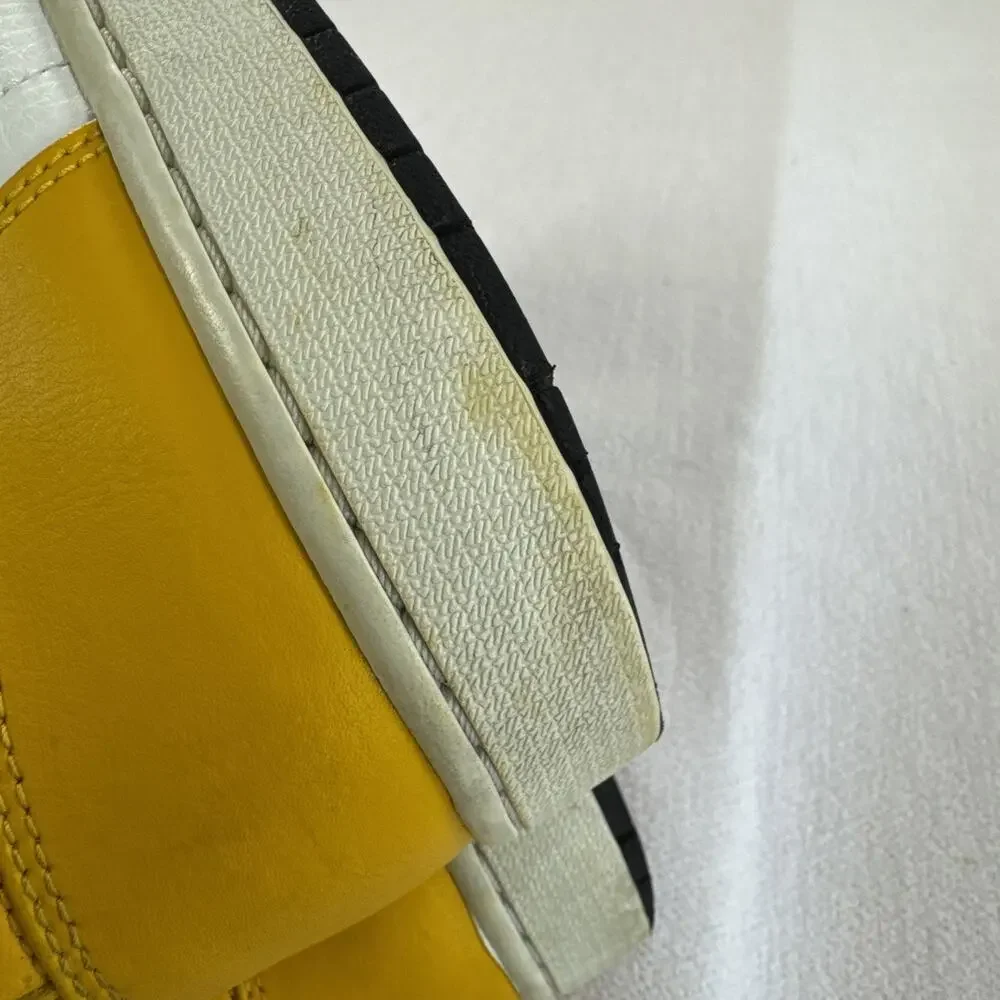 Air Jordan 1 Mid University Gold Size 13 Men’s Black Yellow Retro